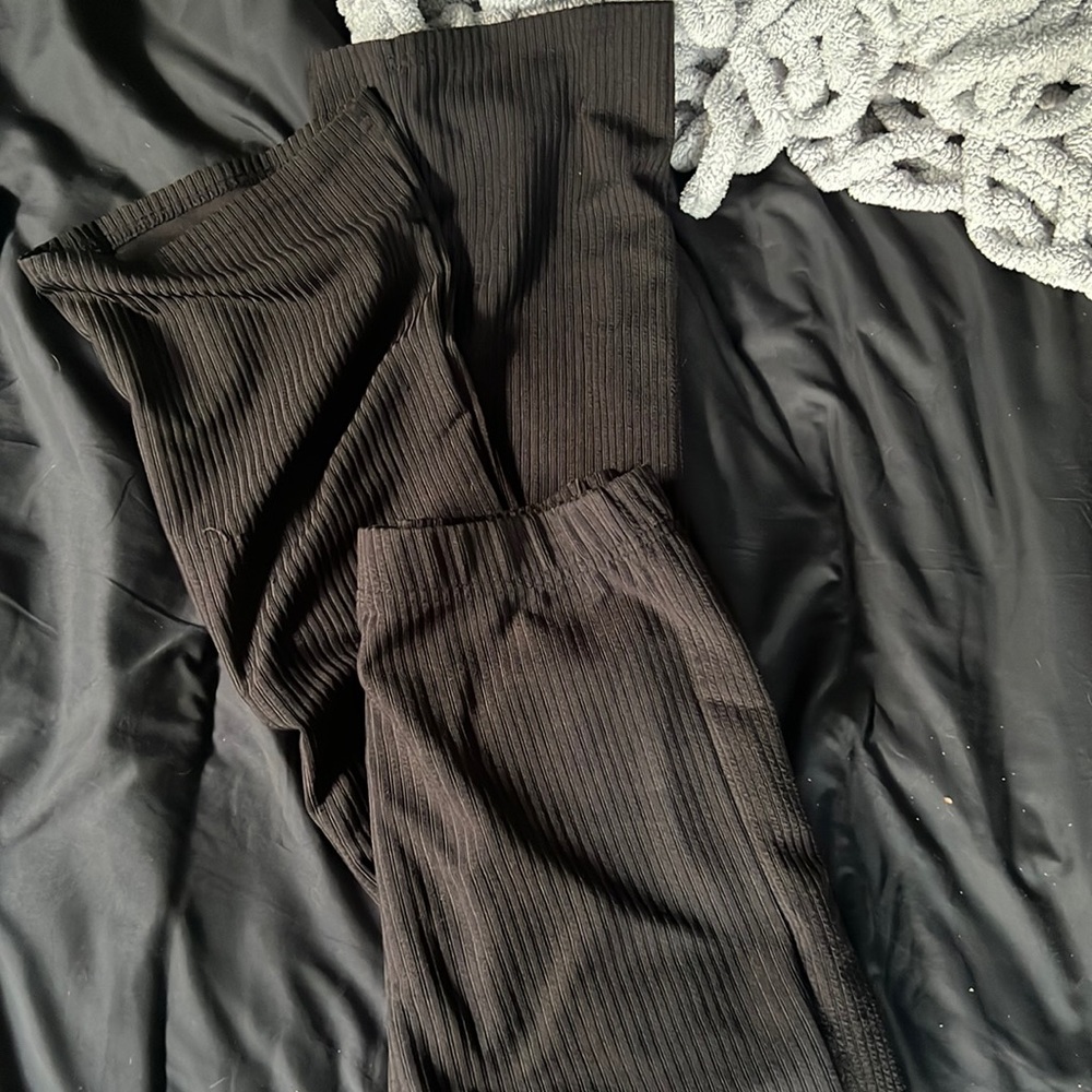 black ribbed flare leggings from shein